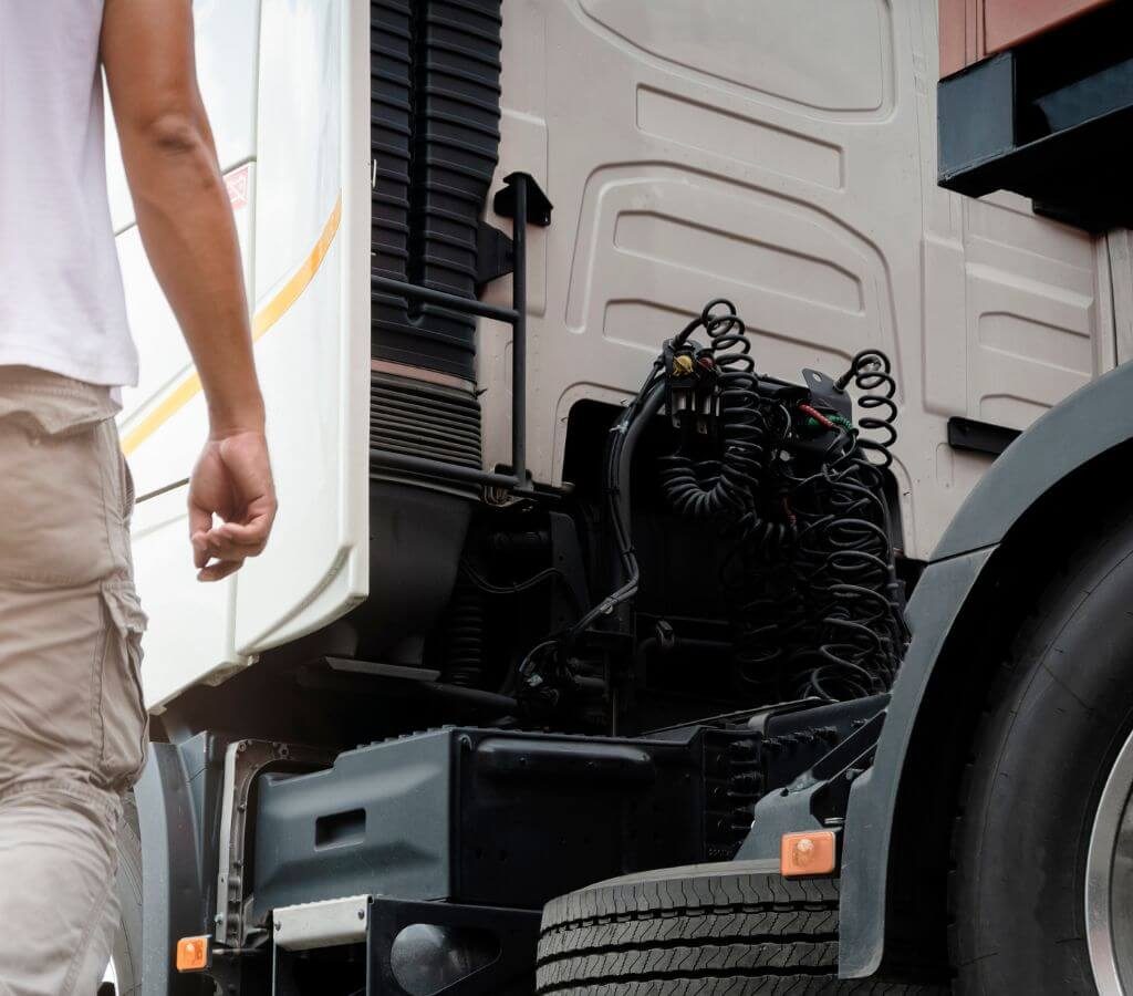 truck body repair banner 1